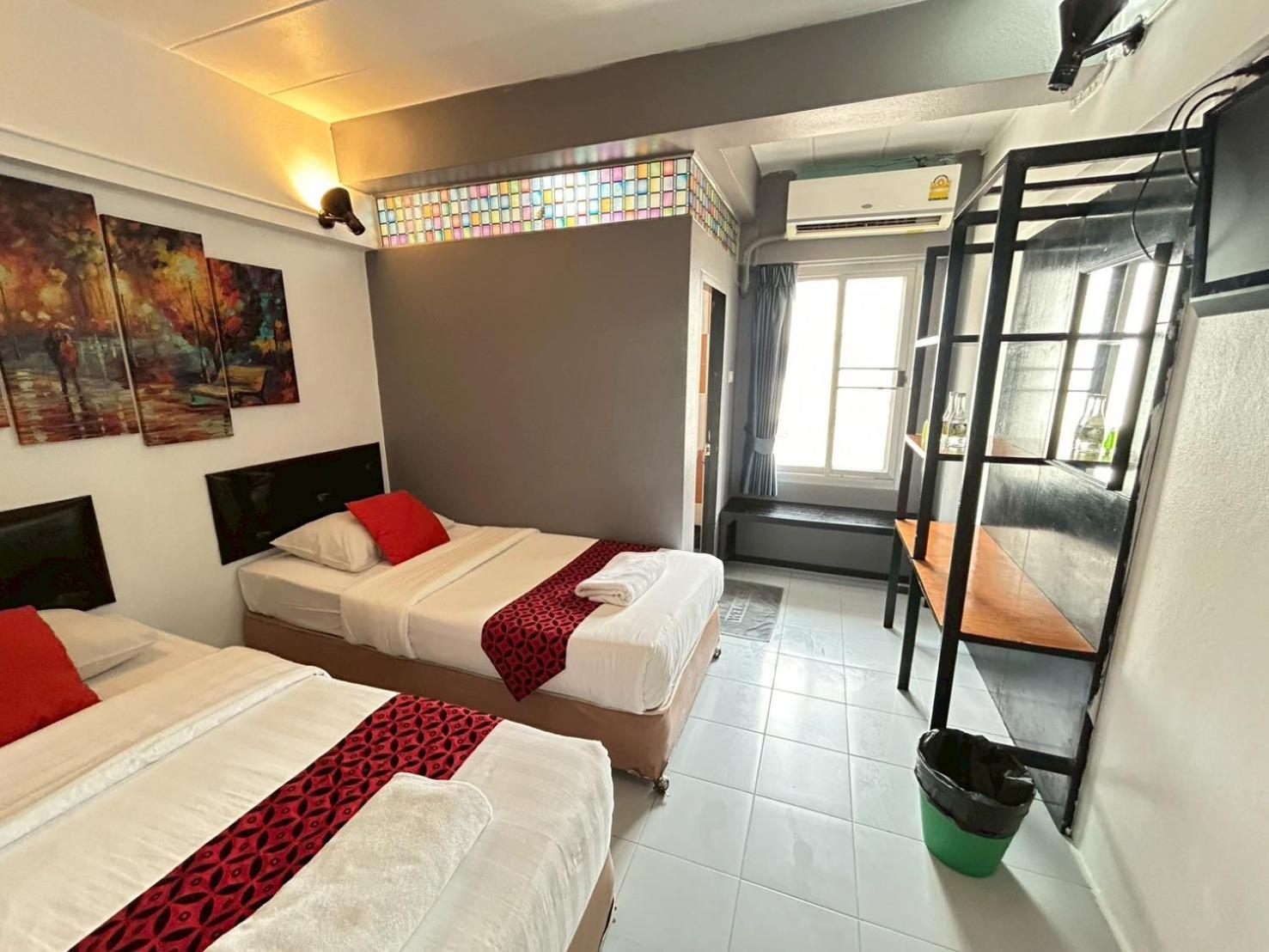 Casa Picasso Near Chabad House Hotel Bangkok Buitenkant foto