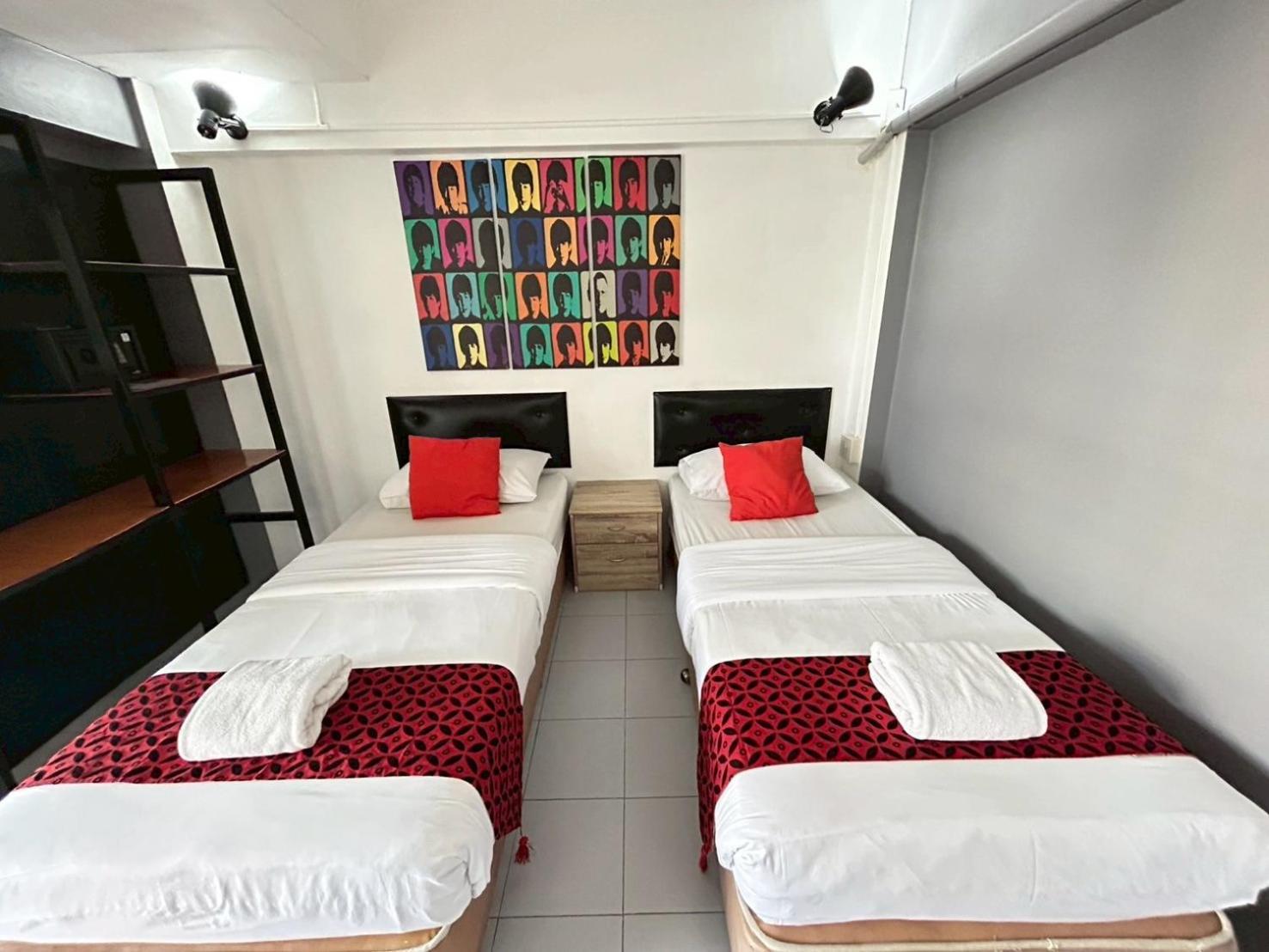 Casa Picasso Near Chabad House Hotel Bangkok Buitenkant foto