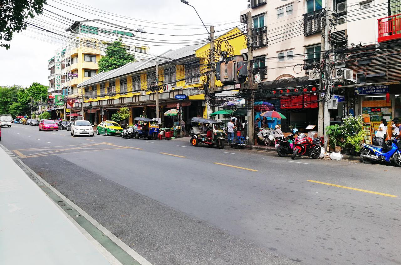 Casa Picasso Near Chabad House Hotel Bangkok Buitenkant foto